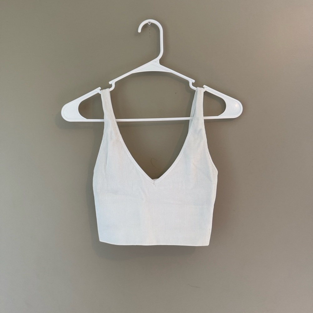 Elegant White V-Neck Ribbed Tank Top